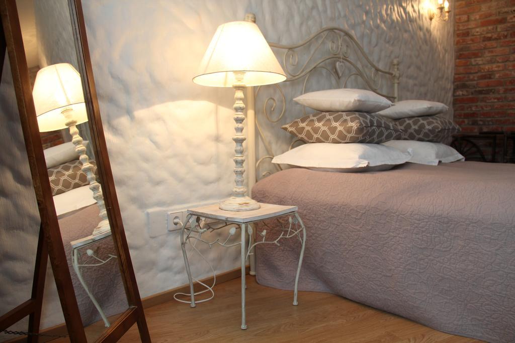 Positively Inspiring For 2 Appartement Pärnu Buitenkant foto